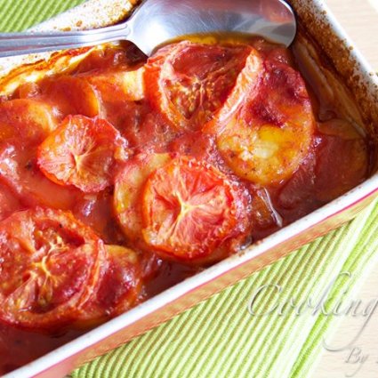 صينية بطاطس بالصلصة